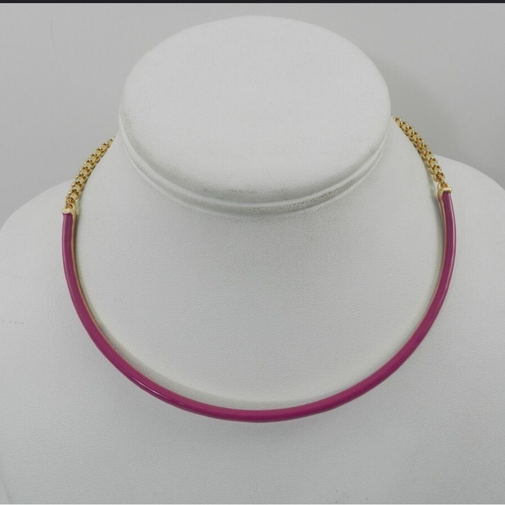 NWT On 34th Gold Tone Chain Pink Enamel Collar Necklace